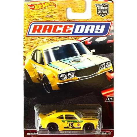 Hot Wheels Car Culture Race Day Mazda RX3 Universo Hot Wheels