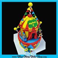 Circus Birthday Cake Decorated Cake By Karin Giamella Cakesdecor