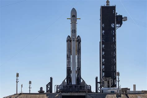 オーランドー今年最初のロケット打ち上げ Kennedy Space Center 世界のどっかからこんにちは