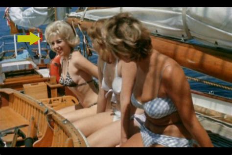 Naked Neva Shaw In Erotica