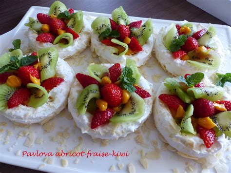 Pavlova Abricot Fraise Kiwi Croquant Fondant Gourmand