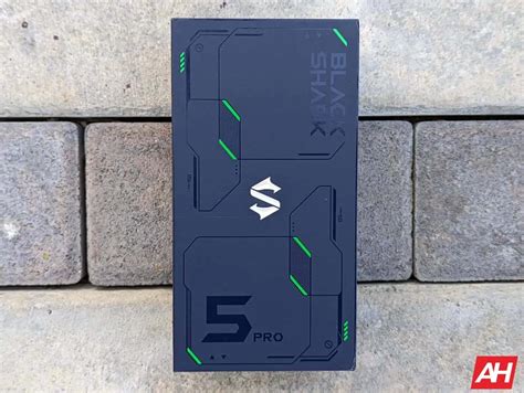 Black Shark 5 Pro Review: Excellent Gaming Hardware With Glaring Flaws