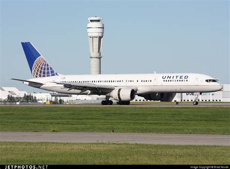 N Ua Boeing United Airlines Brad Novak Jetphotos