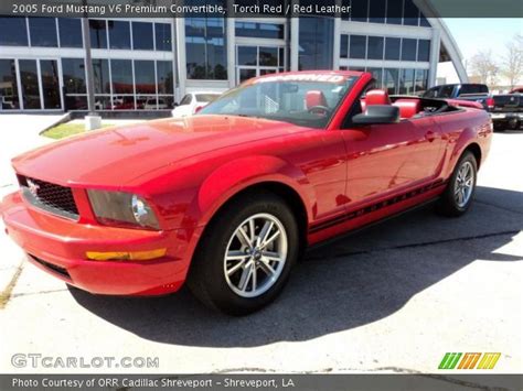 2005 Ford mustang convertible red