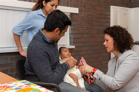 Vaccinaties Op Het Consultatiebureau GGD Zeeland