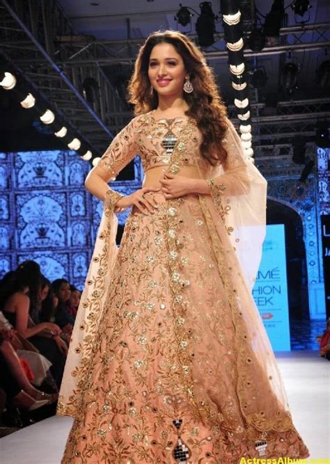Tamanna Hot And Spicy Thigh Show In Ramp Walk