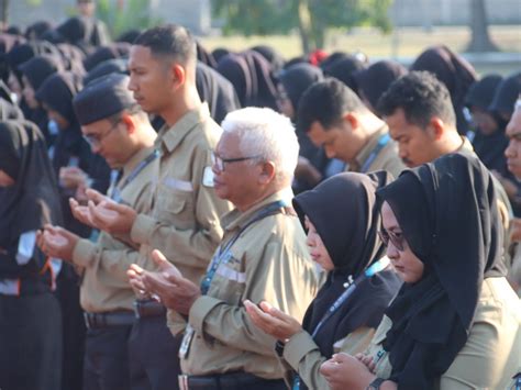 Upacara Ziarah Taman Makam Pahlawan Dan Tabur Bunga Rangkaian