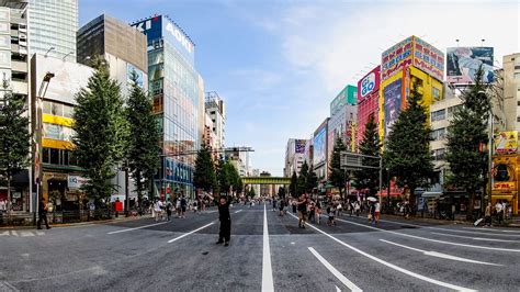 Акихабара: центр поп-культуры Японии | Nippon.com