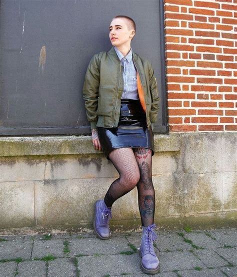 Pin By Tommy On Chelsea Skinhead Skinhead Girl Skinhead Fashion