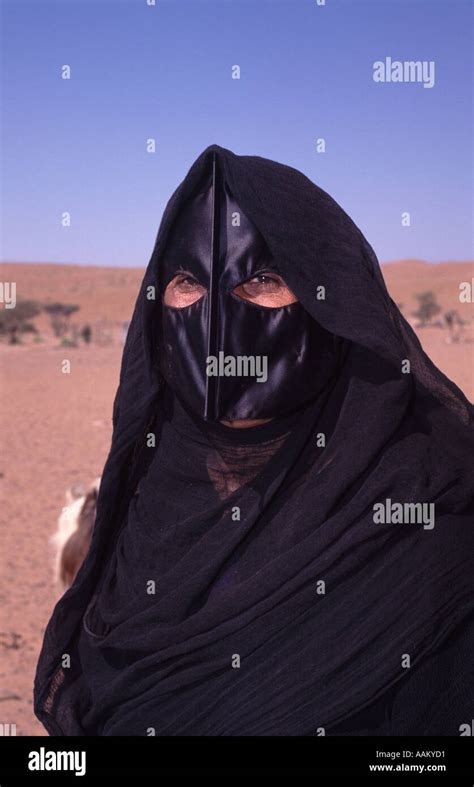 bedouin woman Stock Photo - Alamy