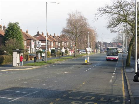 Blackley Victoria Avenue At Glenbrook © Peter Whatley Cc By Sa20