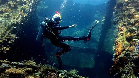 USS Liberty Shipwreck Scuba Dive Bali Hurb