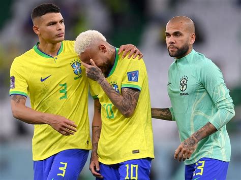 Neymar Breaks Down Crying After Brazil S Devastating World Cup Loss