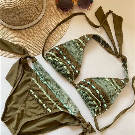 Hot Kiss Embroidered Bikini With Lace And Ribbons Gem