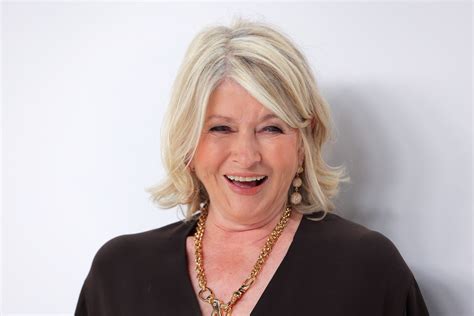 A sus 81 años Martha Stewart hizo historia al posar en traje de baño