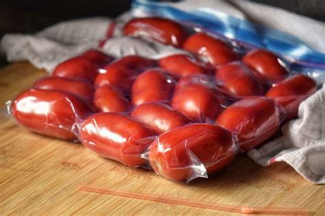 How To Freeze Tomatoes Without Blanching She Loves Biscotti