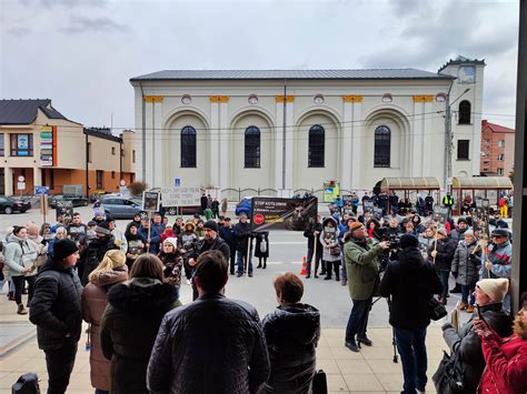 Stop Spalarni Protest Przed Starostwem W D Browie Tarnowskiej Film