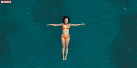 Naked Melissa George In The Mosquito Coast