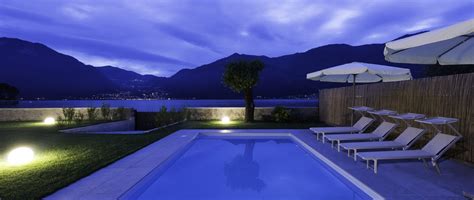 Lakeside View - The Luxury Travel Book