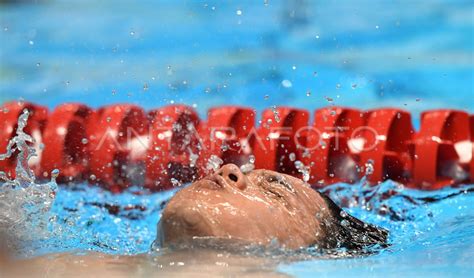 Renang Final Gaya Kupu Kupu Putra 100 M Antara Foto