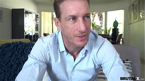 Disguise Videos XVIDEOS