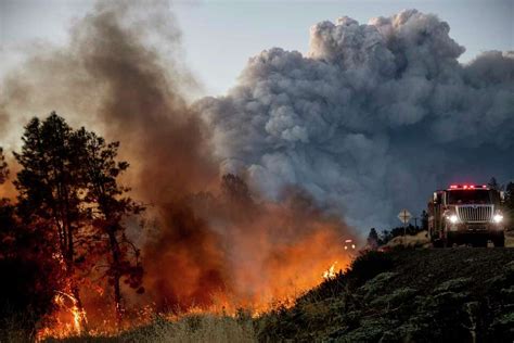 Park Fire is one of California's largest wildfires. Here's why