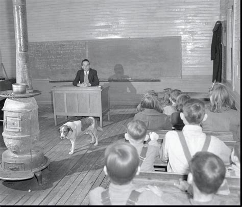 School Days At The Henderson Settlement School In Frakes Ky 1940