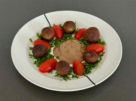 Homemade falafel - surprising.recipes
