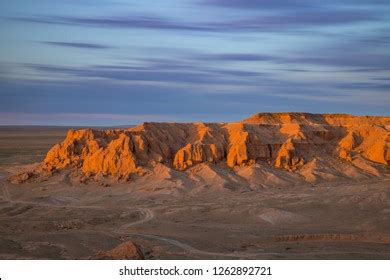 663 Mongolia Flaming Cliffs Images, Stock Photos, 3D objects, & Vectors ...