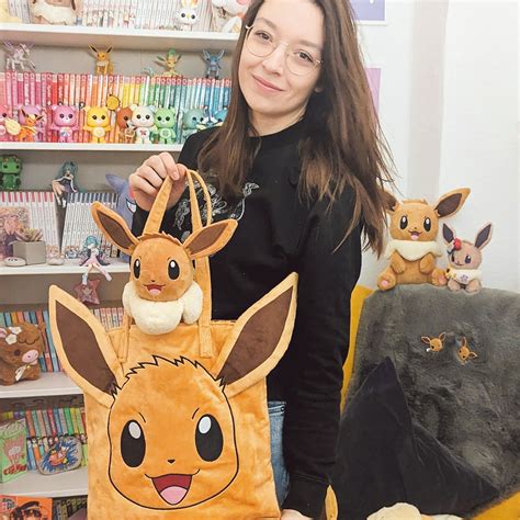 Pokemon - Eevee Plush Shopper Bag | Elbenwald