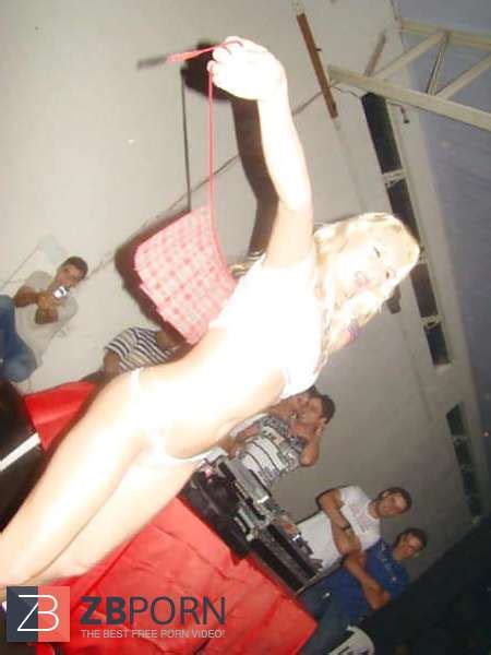 BLOND LATINA ZB Porn