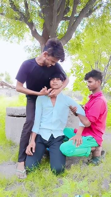 ये गोली अपने मार के दिखाइए Comedy Funnycomedy Youtube Funny Indianyoutuber Funnyshorts 🤣🤣😂