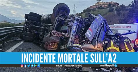 Incidente Mortale Sull Autostrada In Campania Autocisterna Si Ribalta