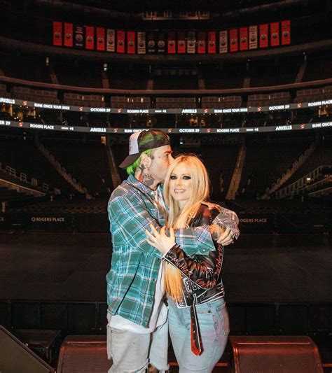 Avril Lavigne Nude In Leaked Porn And Private Pics Scandal Planet