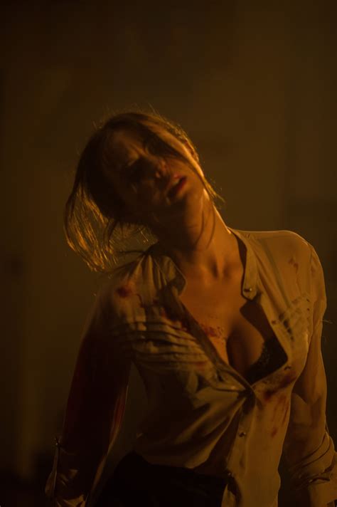 Katharine Isabelle Desnuda En See No Evil 2