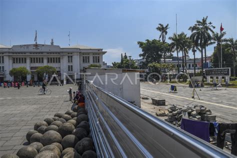 Revitalisasi Pedestrian Di Kota Tua Antara Foto