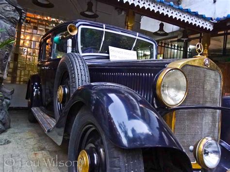 Mercedes - Gangaramaya Temple Museum in Colombo Sri Lanka - India ...