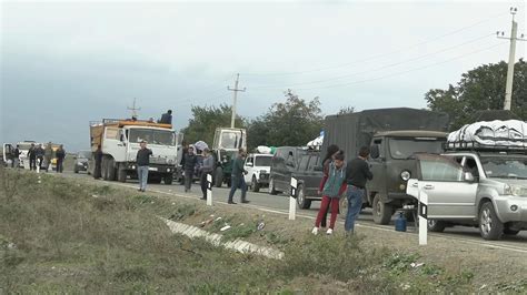 Refugees From Nagorno Karabakh Arrive In Armenia After Azerbaijan