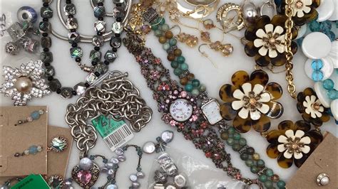 Valuable Thrift Store Vintage Jewelry Haul Gemstones Diamonds