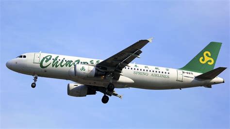 Spring Airlines 9c Series Flights At Kansai International Airport Kix