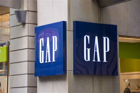 Gap Inc. Could Close Hundreds of Gap Brand Specialty Store Locations ...