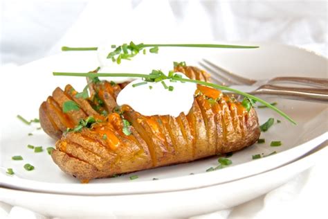 Swedish Hasselback Potatoes Olive Oil And Lemons Dina Honke