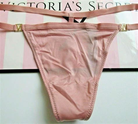 V String Victorias Secret