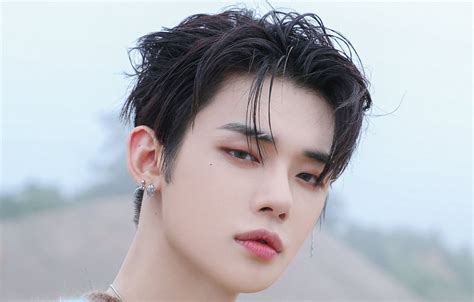 Txt S Yeonjun To Be The New Mc Of Inkigayo