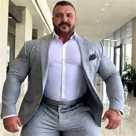 Video Tagged With Alphamale Strongman Turkishmusclebear