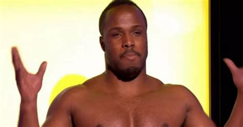 Naked Attraction S Anna Richardson Left Red Faced As Nude Singleton