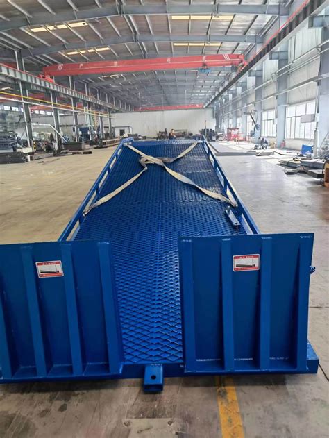 6-15ton Hydraulic Mobile Adjustable Container Loading Ramp - Ramp and