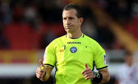 Lecce Inter Infortunio Per L Arbitro Doveri Il Motivo E Il Precedente