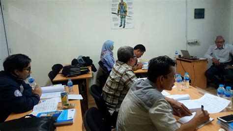 Training Ahli K Kimia Sertifikasi Kemnaker Batch November Pusat