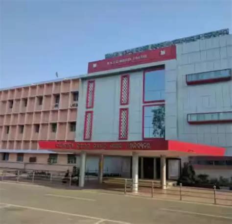 Mkcg Medical College Berhampur Medical Colleges In Orissa Mbbs In